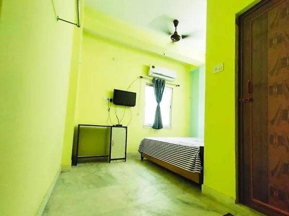 Amar Priya Guest House Калькутта Экстерьер фото